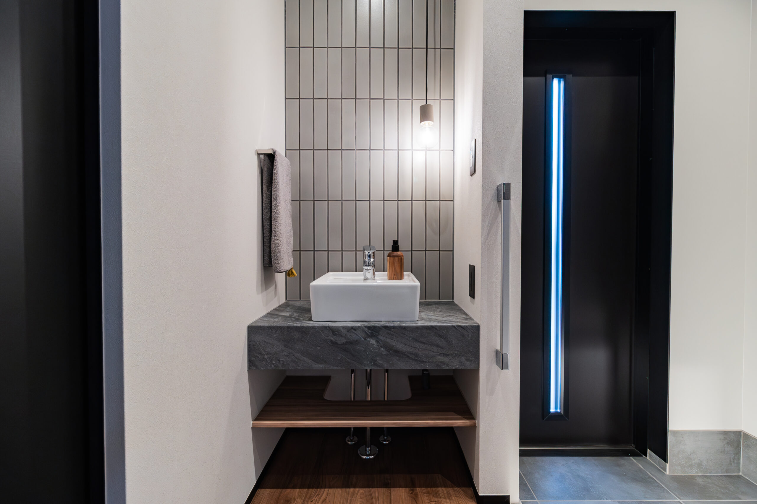 CharmeRoger本鵠沼A_おかり洗面