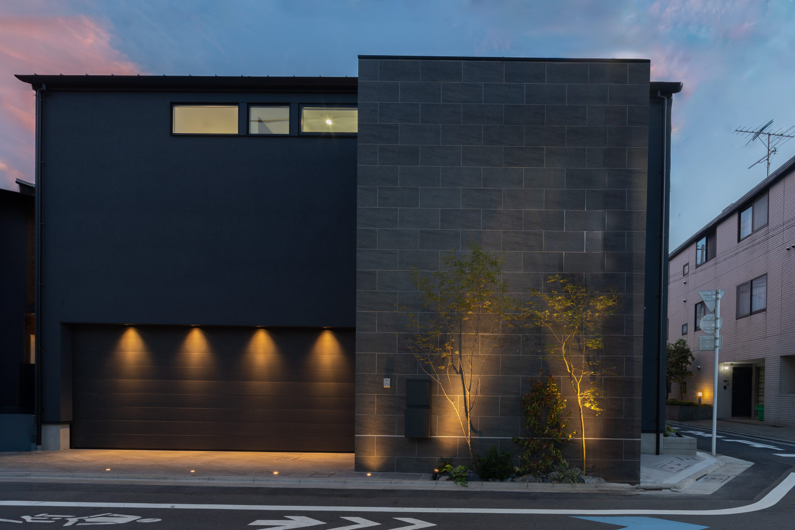 CharmeRoger浜田山Ⅱ₋外観（夜）